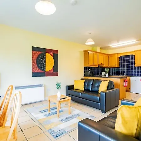 68 - Spacious & Budget Friendly By Shortstays