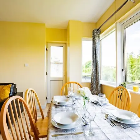68 - Spacious & Budget Friendly By Shortstays *